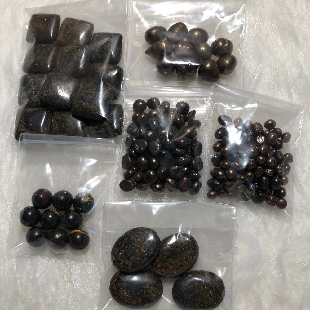 Mixed lot of gemstone and dyed pearl beads for jewelry making